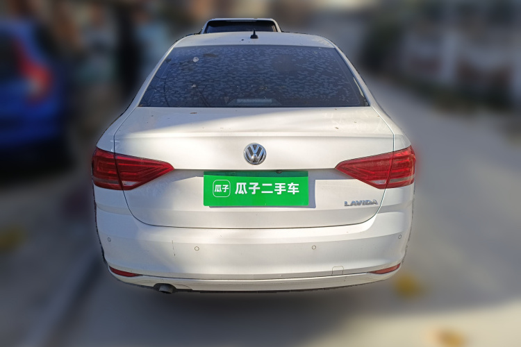 大众 朗逸 2017款 1.6L 自动风尚版车身外观6