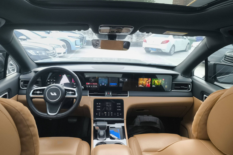 理想汽车 理想ONE 2021款 增程6座版中控内饰7002