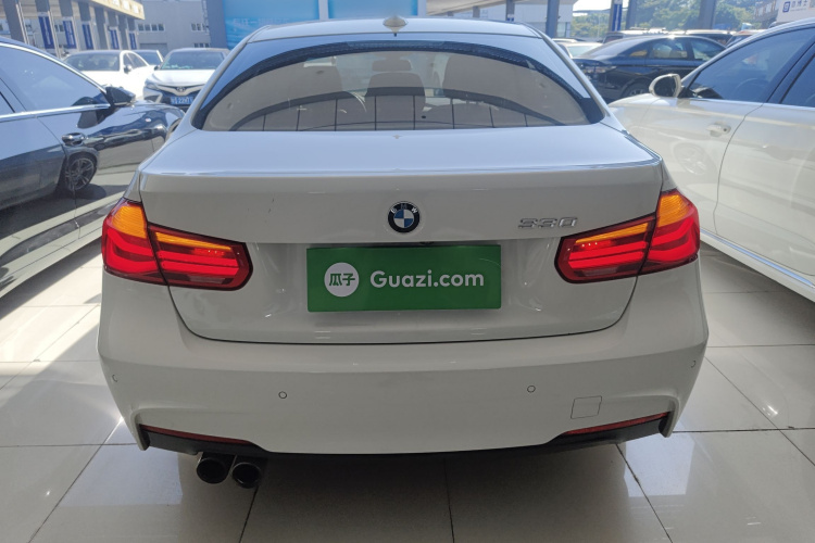 宝马3系 2018款 320i M运动套装车身外观6