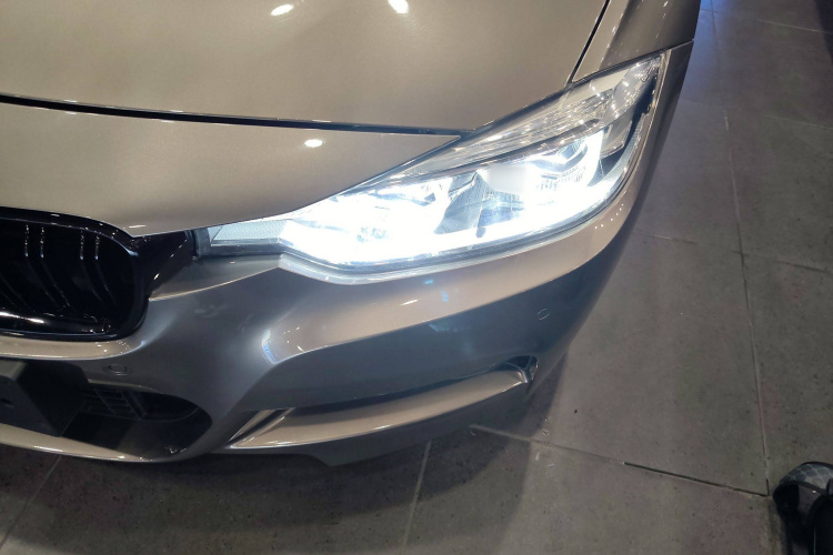 宝马3系 2018款 320i M运动套装局部细节36