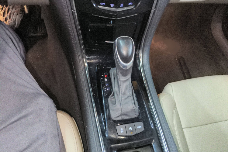 凯迪拉克ATS-L 2016款 28T 时尚型局部细节18