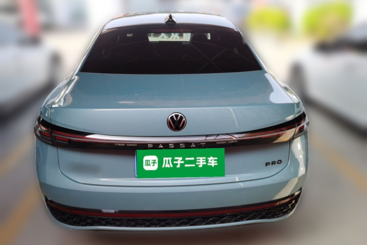大众 帕萨特 2025款 Pro 380TSI 星空龙尊版车身外观6