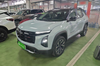 雪佛兰 探界者Plus 2024款 102km RS 至臻版