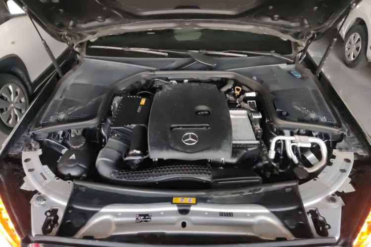 奔驰C级 2017款 改款 C 200 L局部细节24