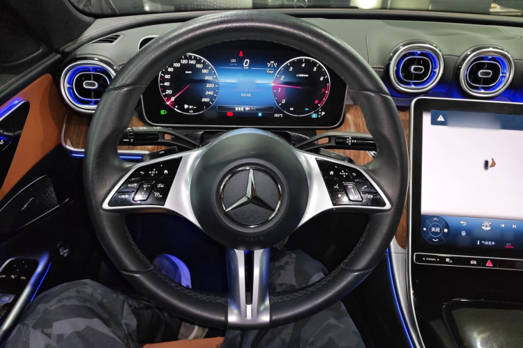 奔驰C级 2024款 改款 C 260 L局部细节13