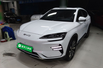 比亚迪 宋PLUS新能源 2023款 冠军版 EV 520KM 尊贵型