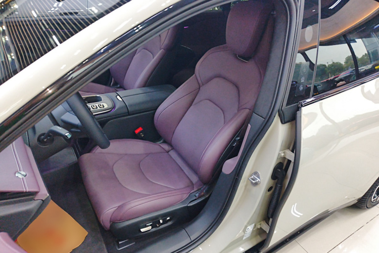 小米汽车 小米SU7 2024款 四驱超长续航高阶智驾Max版中控内饰19