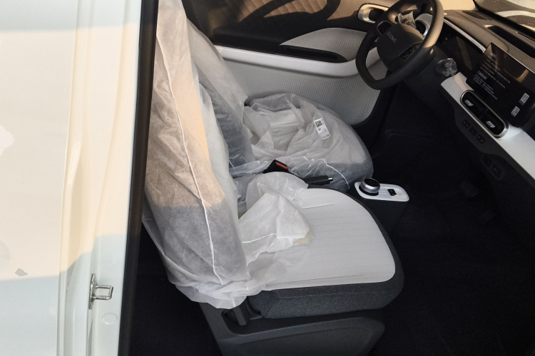 吉利银河 熊猫 2025款 210km 元气熊局部细节41