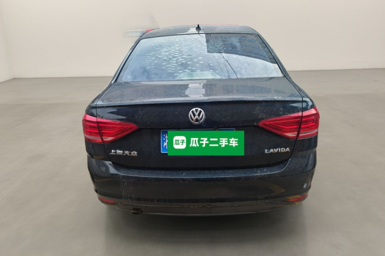 大众 朗逸 2015款 1.6L 手动风尚版车身外观6