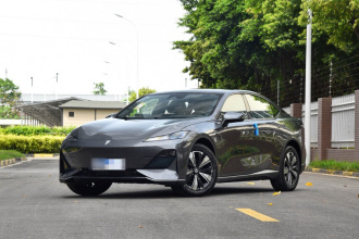 深蓝汽车 深蓝SL03 2025款 纯电经典版