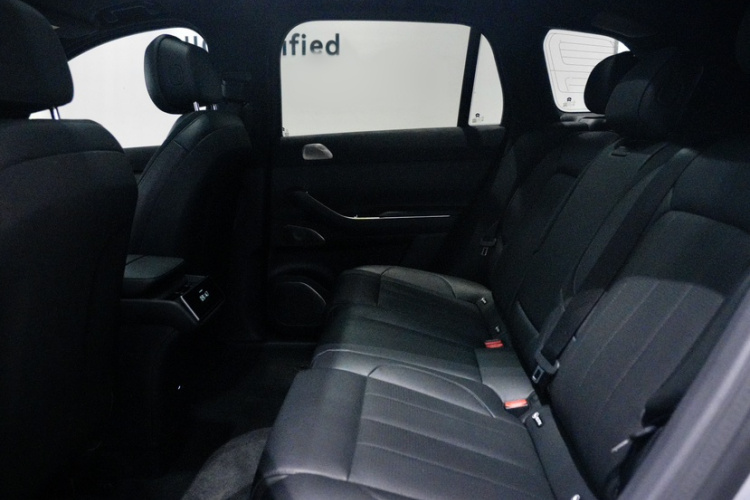 蔚来ES7 2024款 100kWh 签名版中控内饰7008