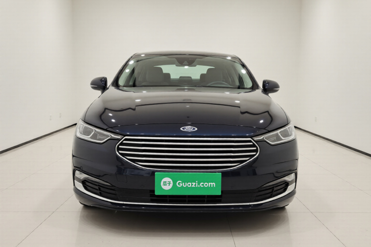 福特 金牛座 2019款 EcoBoost 245 尊享版车身外观2