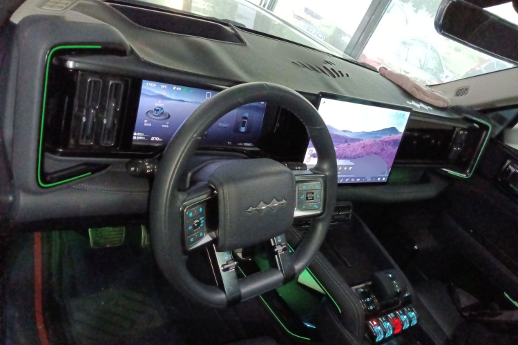 方程豹 豹5 2023款 领航版中控内饰12