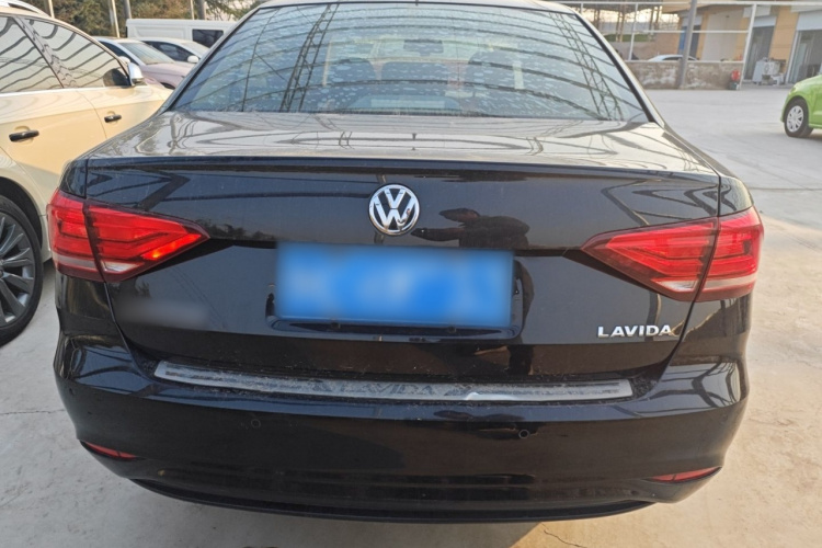 大众 2019款 朗逸启航 1.5L 手动风尚版 国VI车身外观6