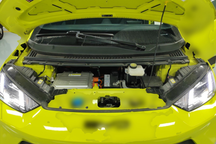 比亚迪 海鸥 2023款 飞翔版机舱底盘24