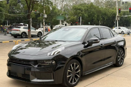 领克03 2022款 03+ 2.0TD 自动驭风版