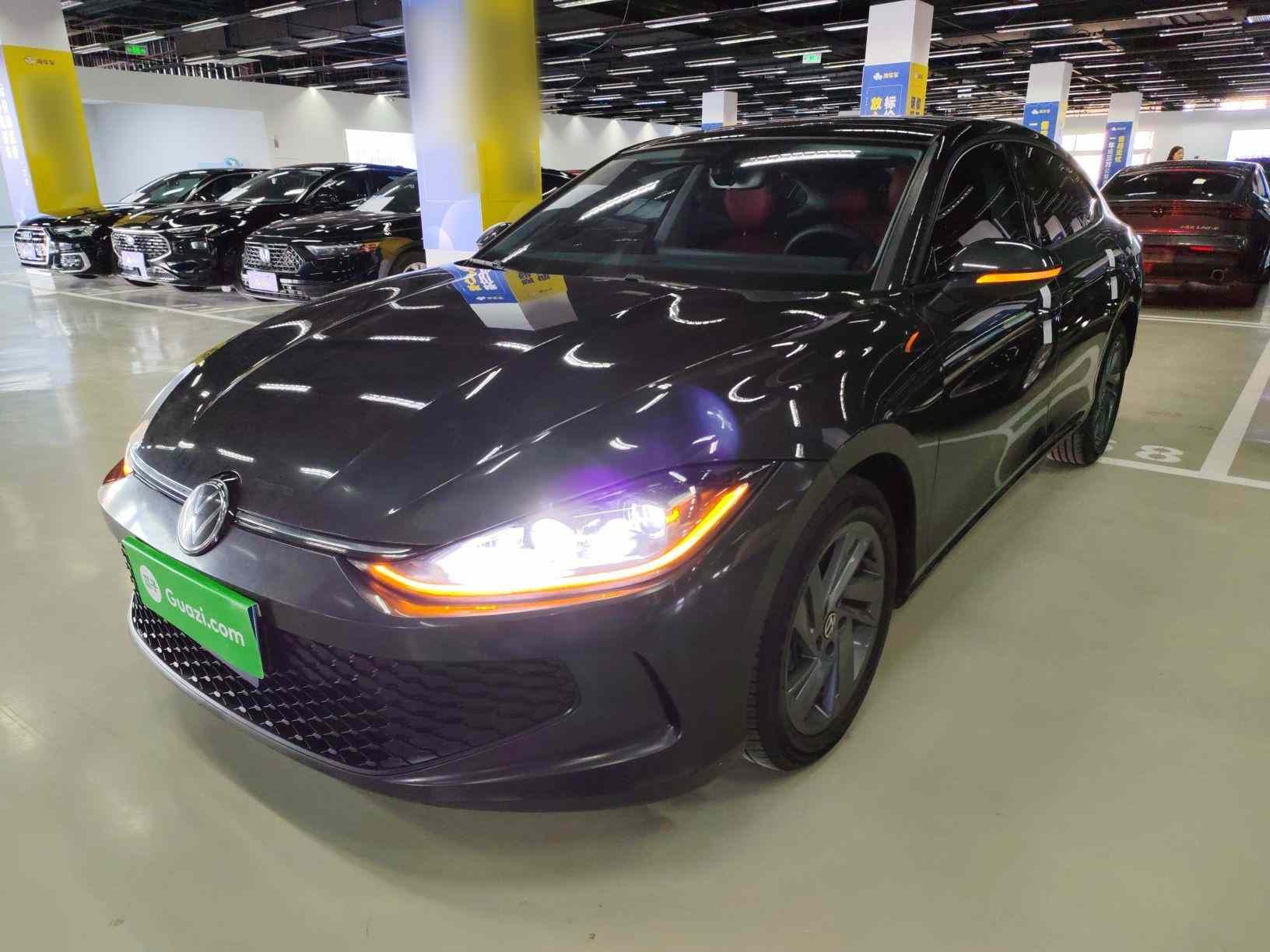 大众 2024款 凌渡L 200TSI DSG潮辣版(1)