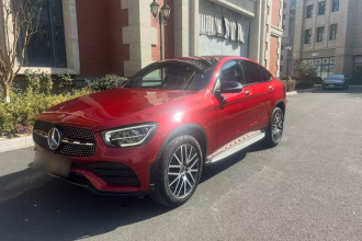奔驰GLC轿跑 2020款 GLC 300 4MATIC 轿跑SUV
