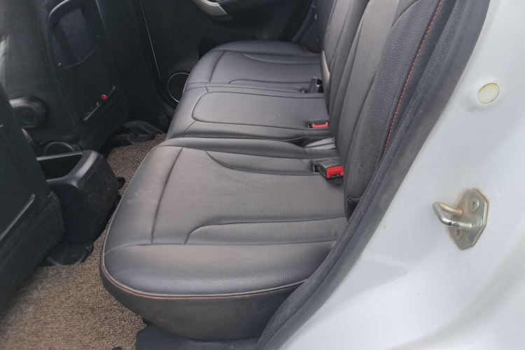 哈弗H6 2016款 升级版 1.5T 手动两驱都市型中控内饰21