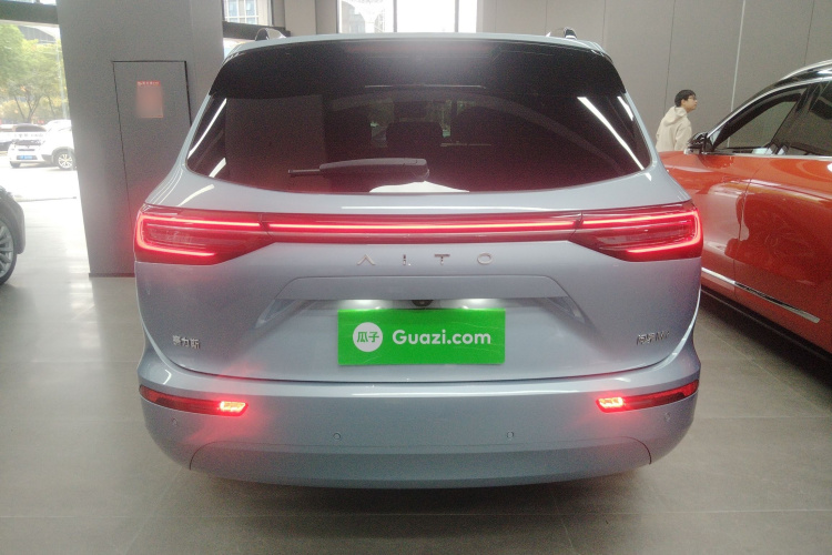 鸿蒙智行 问界M7 2024款 1.5T 智驾后驱Max版 5座车身外观6004