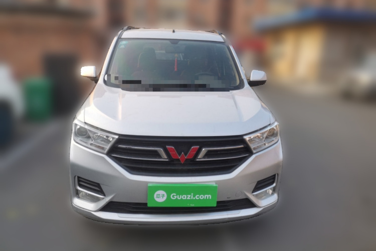 五菱汽车 五菱宏光 2019款 1.5L S标准型国VI LAR车身外观6001