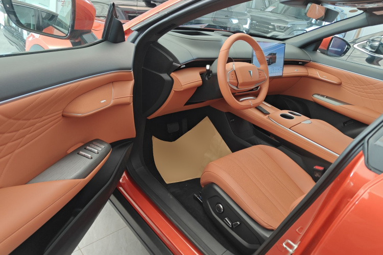 深蓝汽车 深蓝S07 2024款 215Max 乾崑智驾ADS SE增程版中控内饰20