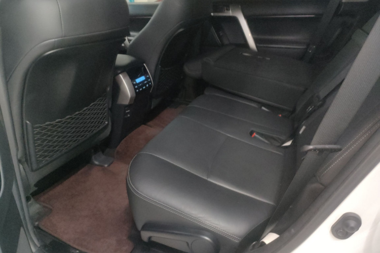 丰田 普拉多 2019款 3.5L 自动TX-L尊享版中控内饰7004