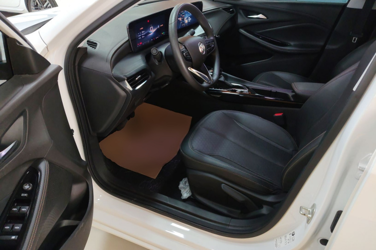 别克 威朗 2023款 Pro 乐享版中控内饰20