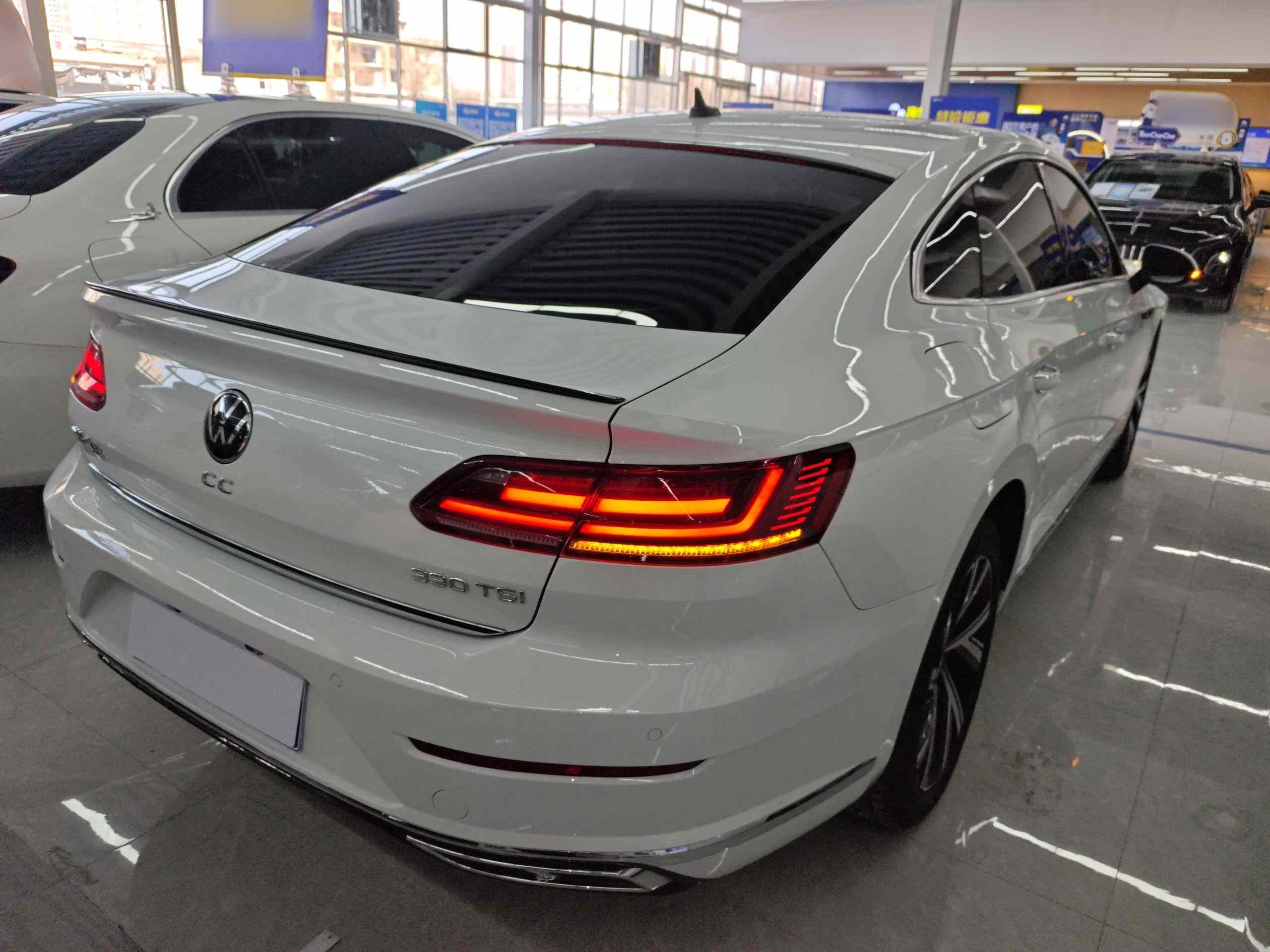 一汽-大众CC 2023款 330TSI 炫目版(4)