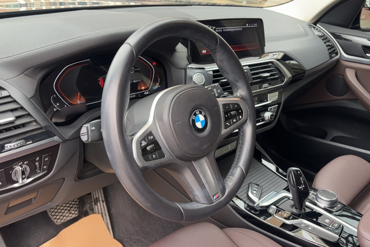 宝马X3 2021款 改款 xDrive25i M运动套装中控内饰7002