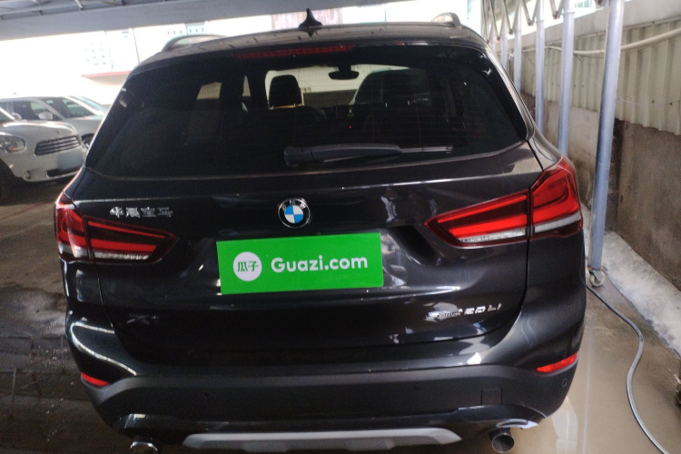 宝马X1 2021款 sDrive20Li 尊享型车身外观6004