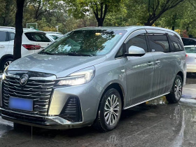 别克GL8 2023款 陆上公务舱 智慧尊贵型