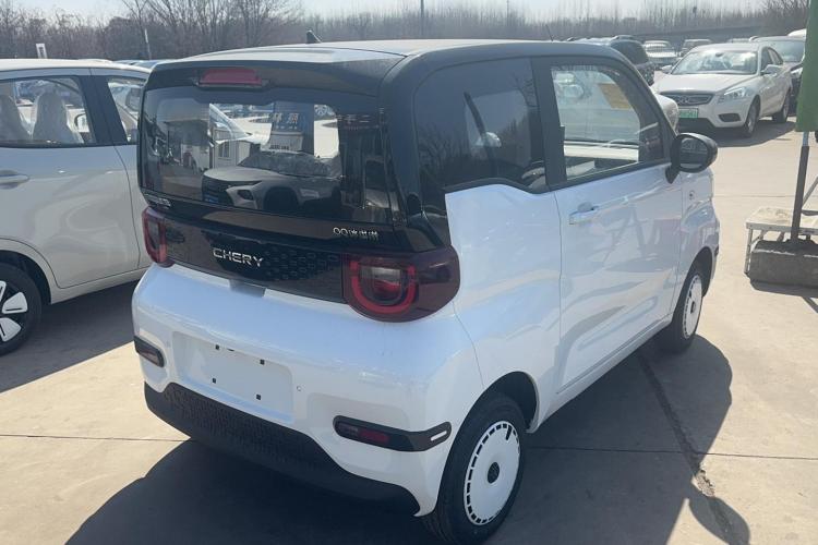 奇瑞新能源 QQ冰淇淋 2024款 青春版 205km圣代车身外观6003