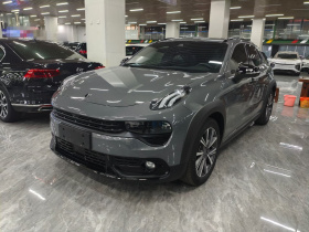 领克02 2021款 1.5TD DCT两驱劲 冠军版