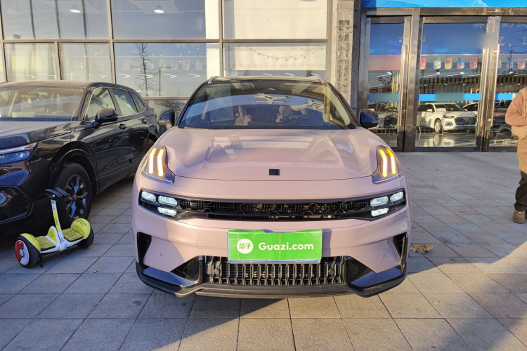 领克06 2023款 Remix 1.5T Shero车身外观2