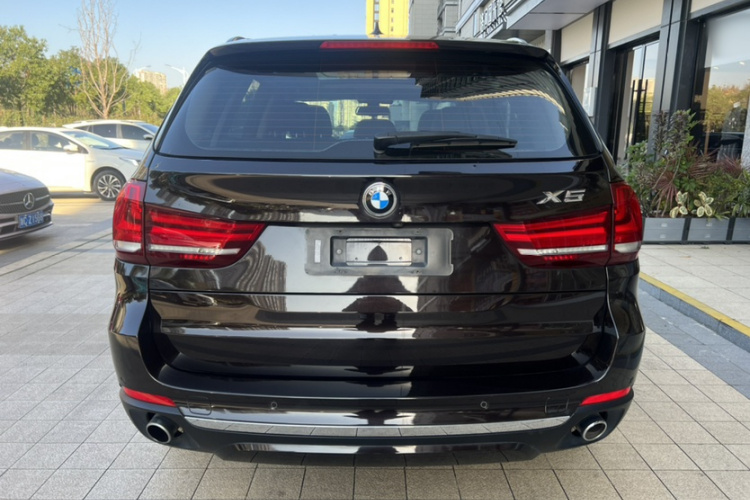 宝马X5(进口) 2018款 xDrive28i车身外观6002