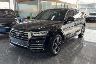 奥迪Q5L 2018款 45 TFSI 尊享时尚型 国VI
