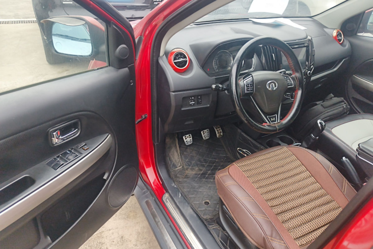 长城M4 2014款 1.5L 手动舒适型中控内饰20