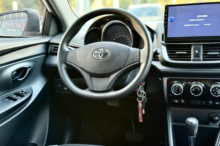 丰田 YARiS L 致炫 2021款 致炫X 1.5L CVT领先版中控内饰7005