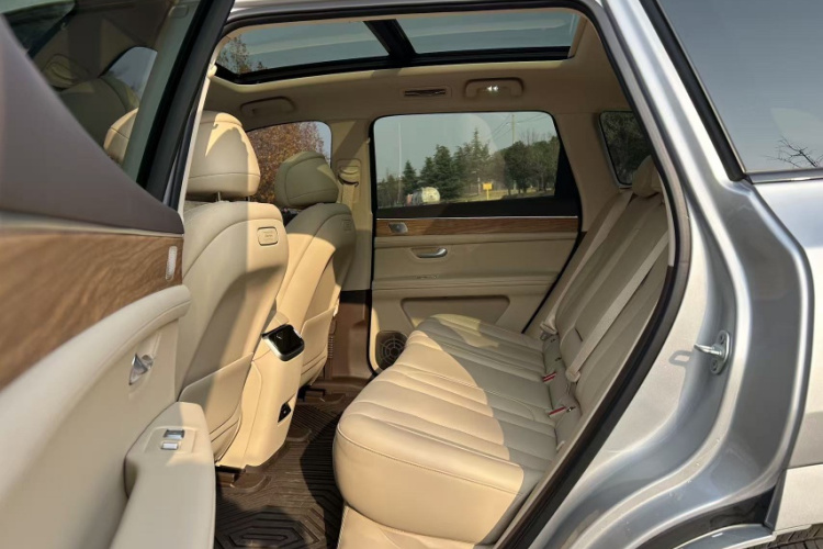 鸿蒙智行 问界M7 2024款 1.5T 智驾四驱Max版 5座中控内饰7003