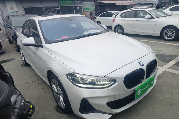 宝马1系 2019款 118i M运动套装车身外观6001