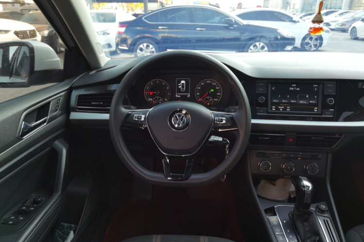 大众 朗逸 2019款 两厢 200TSI DSG舒适版 国VI中控内饰13