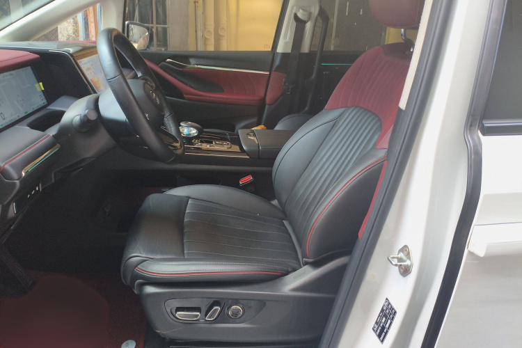 广汽传祺 传祺E9 2023款 E9 MAX局部细节19