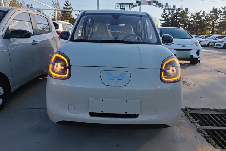 五菱汽车 宏光MINIEV 2025款 四门版 进阶款车身外观2