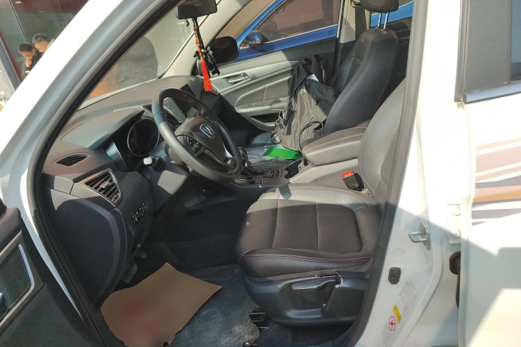 长安CS75 2016款 1.8T 自动精英型 国IV中控内饰19