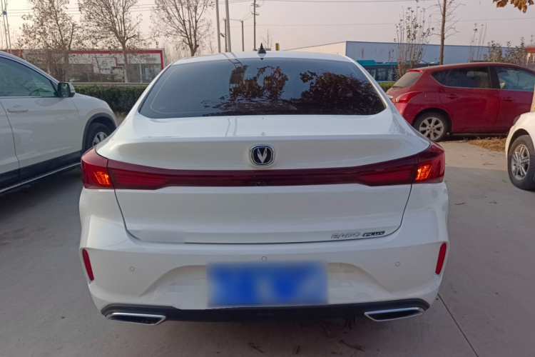 长安 逸动 2025款 PLUS 1.4T 双离合高能版车身外观6004