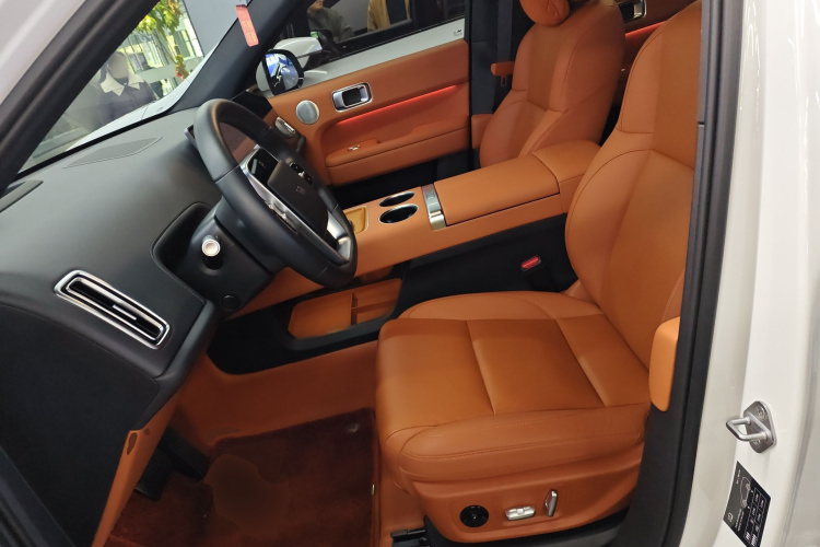 理想汽车 理想L6 2024款 Pro中控内饰19