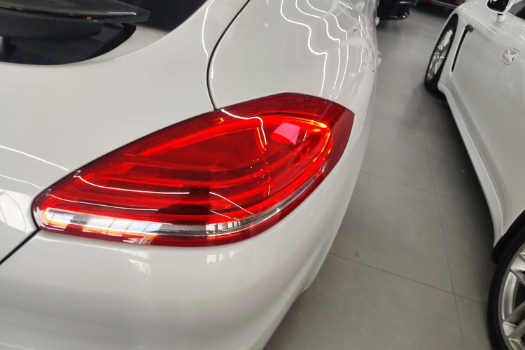 保时捷 2014款 Panamera 3.0T车身外观6006
