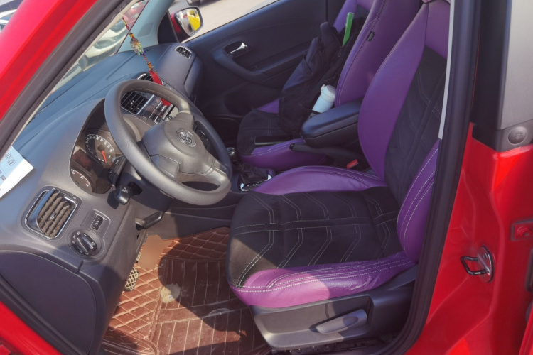 大众 Polo 2013款 1.6L 自动舒适版中控内饰19