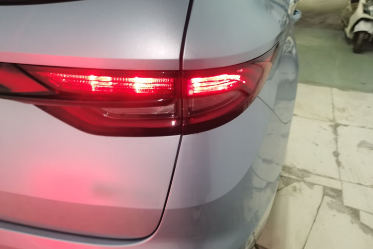 睿蓝汽车 枫叶80v PRO 2022款 舒享型 标准续航版车身外观6001